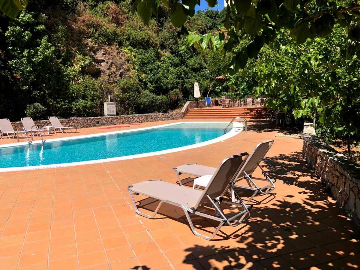 Lygaria Apts Apartamento *